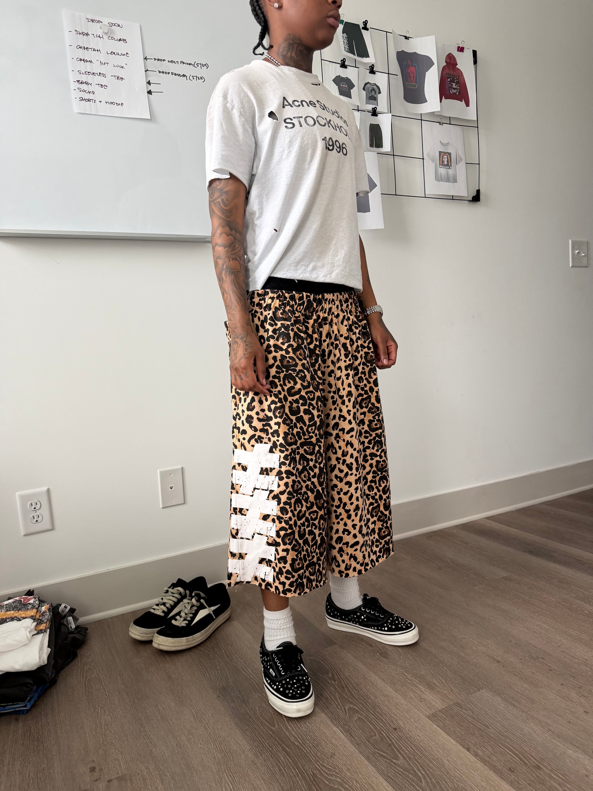 Leopard lounge shorts